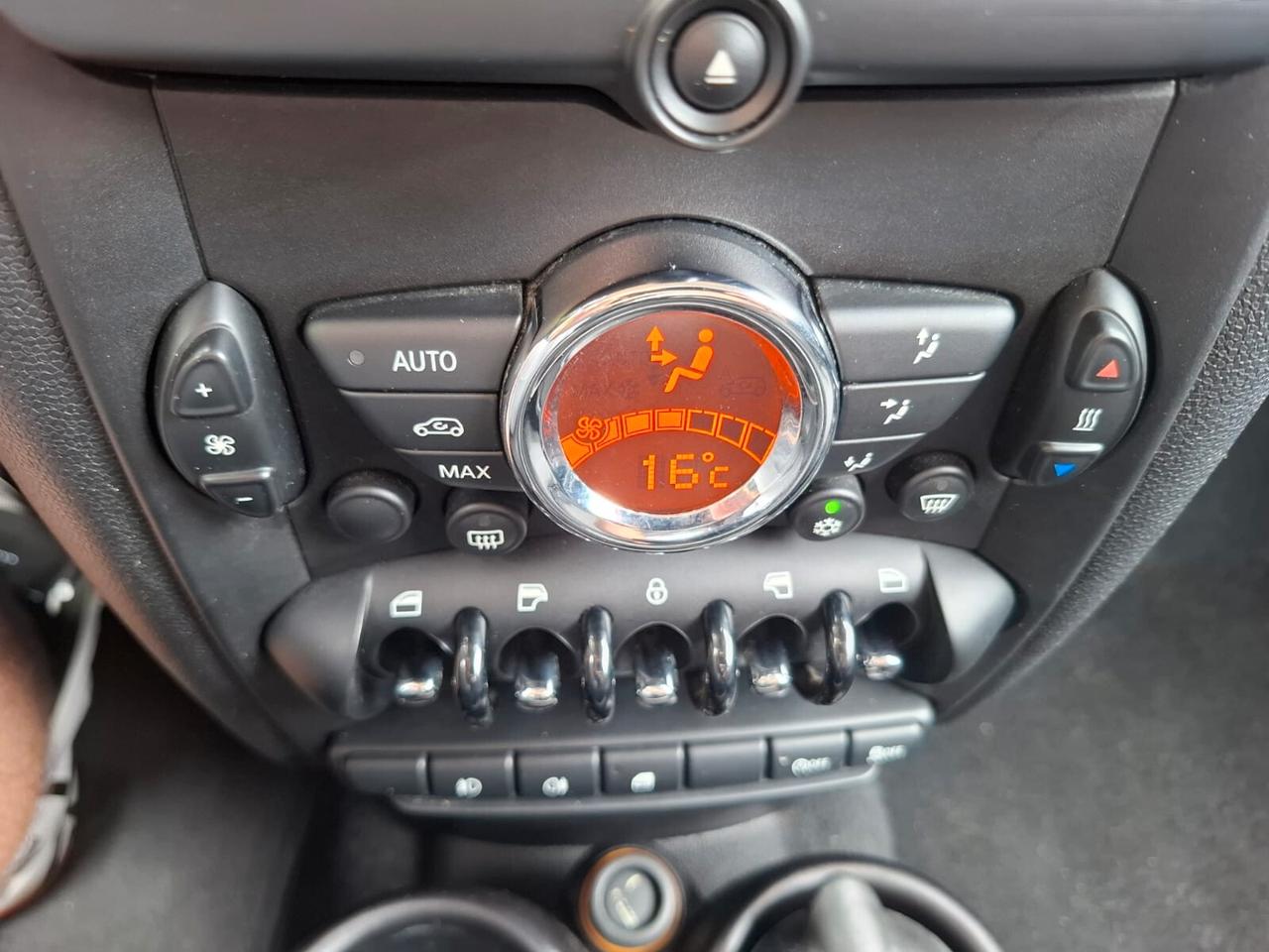 Mini Cooper D Countryman 1.6 SOLO 106.000 KM