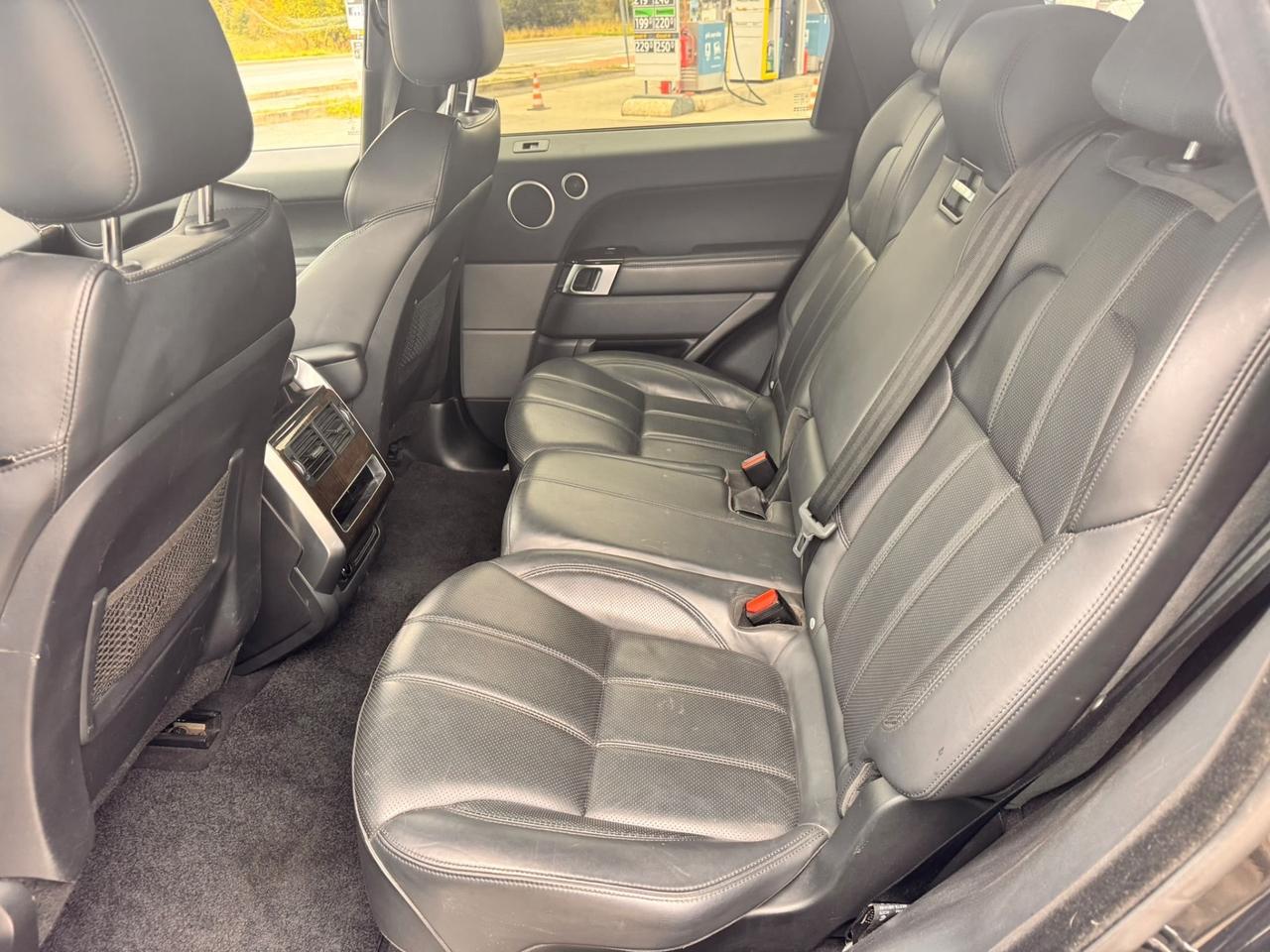 Land Rover Range Sport 3.0 TDV6 SE