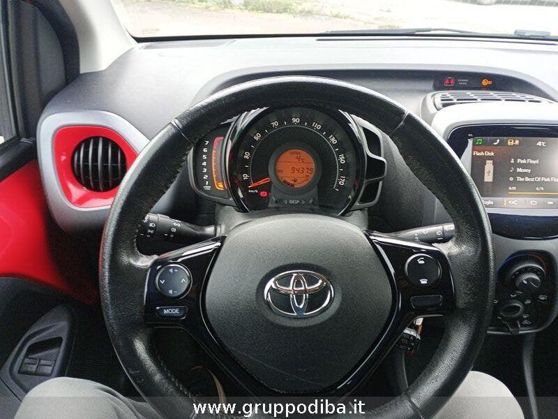 Toyota Aygo II 2018 5p 5p 1.0 x-cool 72cv