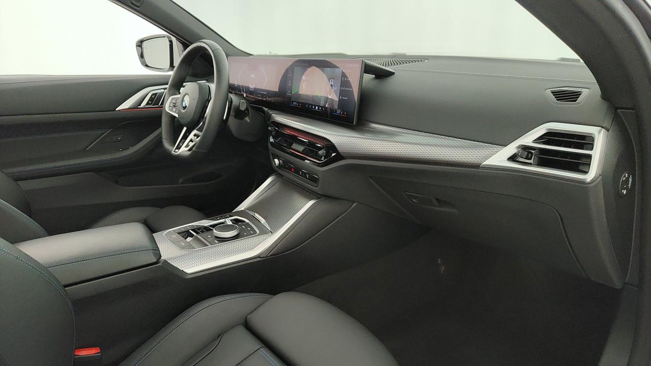 BMW Serie 4 G23 LCI 2024 Cabrio - 420d Cabrio mhev 48V MSport Pro auto