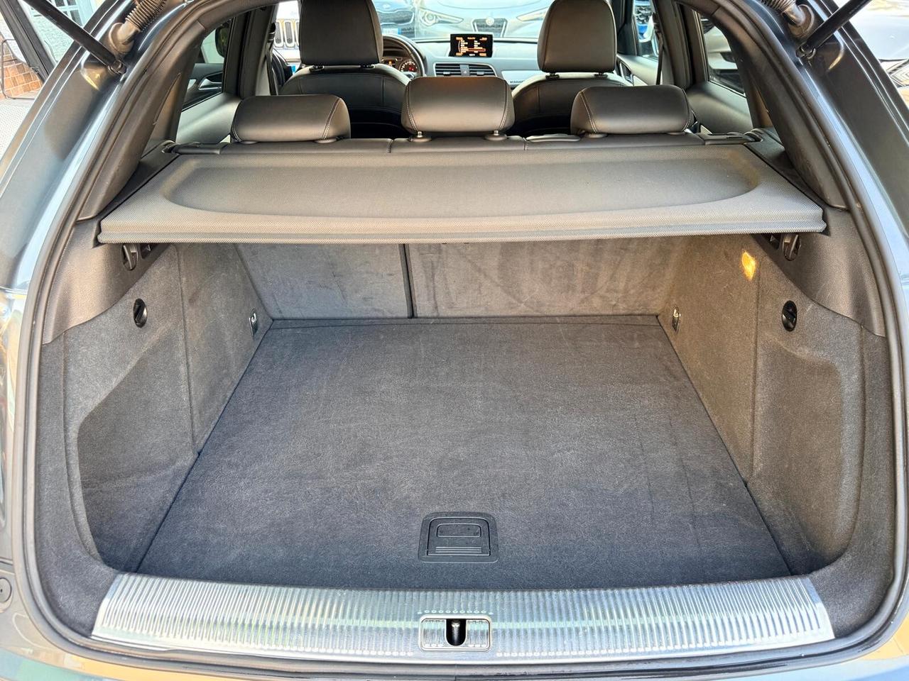 Audi Q3 2.0 TDI quattro S LINE