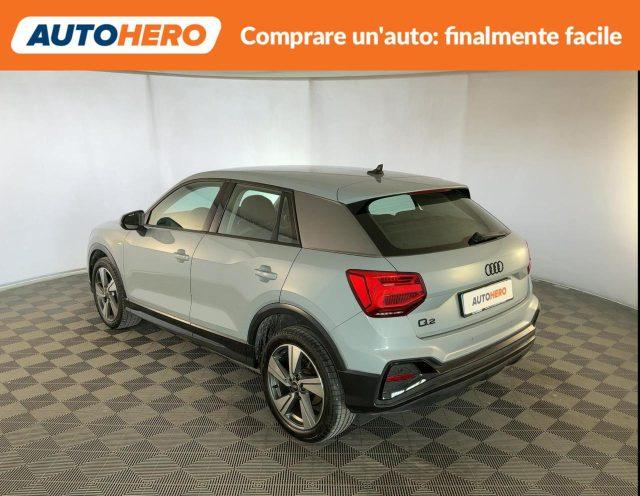 AUDI Q2 35 TDI S tronic Identity Black