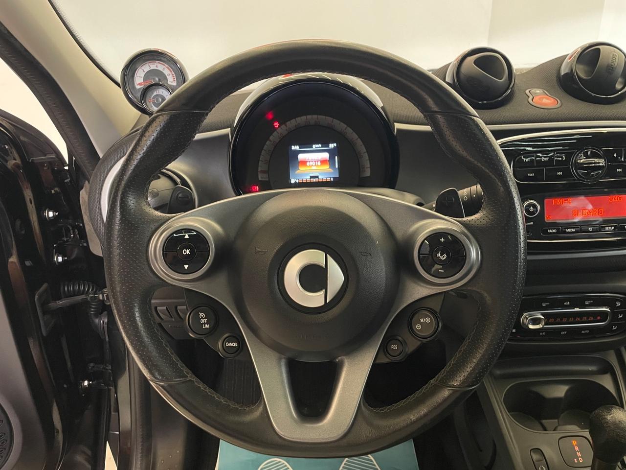 Smart ForFour 70 1.0 twinamic Superpassion