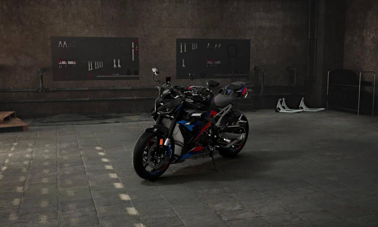 BMW M 1000 R M Competition