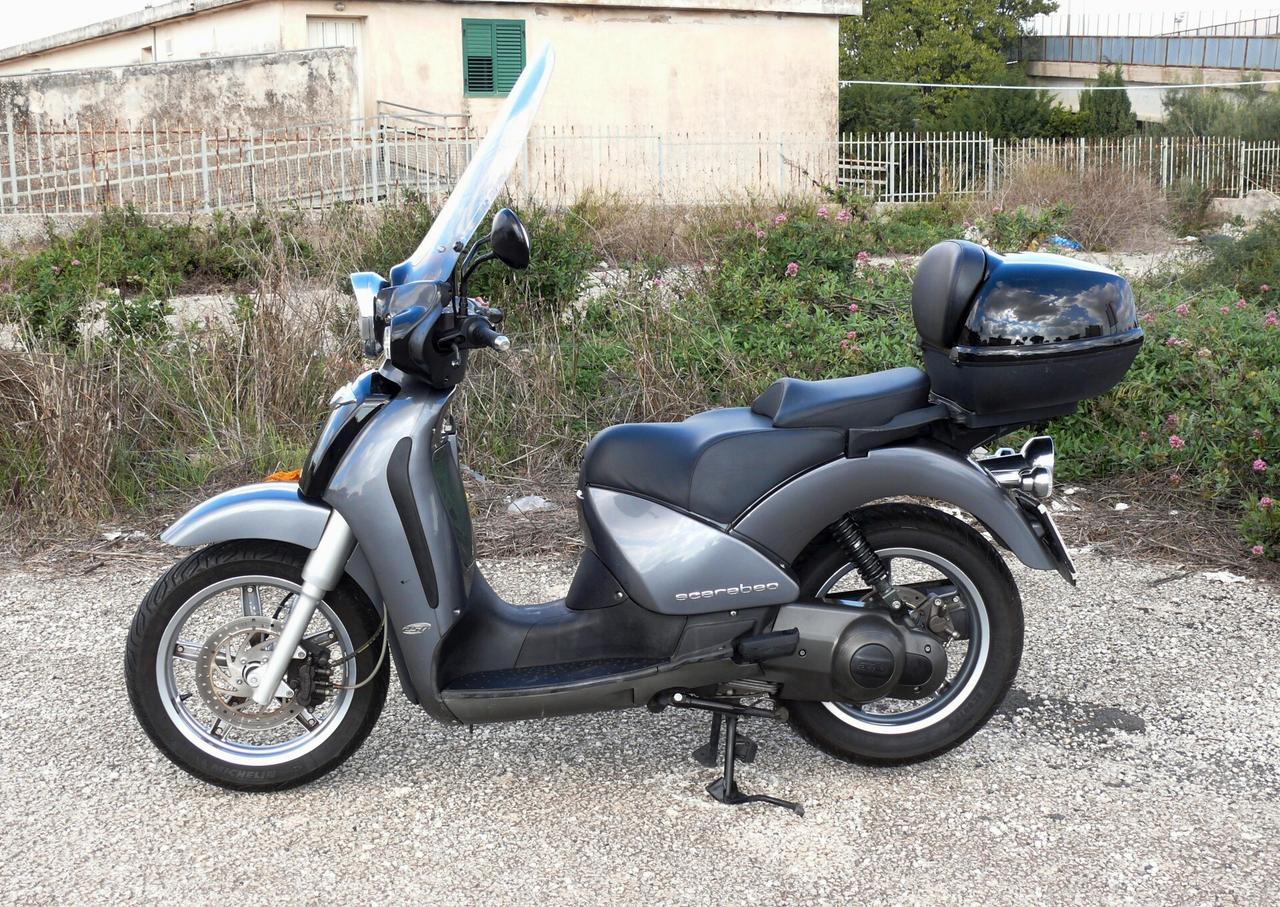 Aprilia Scarabeo 250 BICOLORE