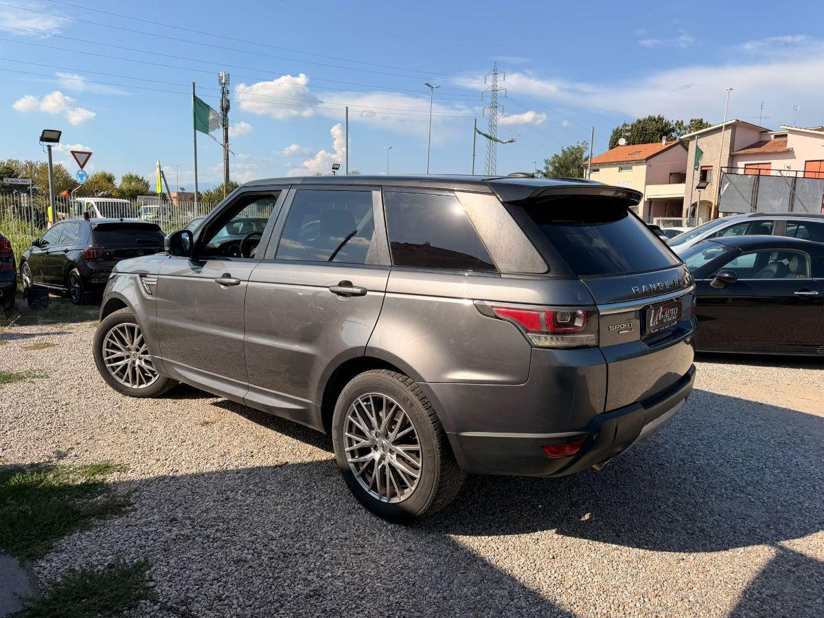 LAND ROVER - Range Rover Sport - 3.0 TDV6 HSE