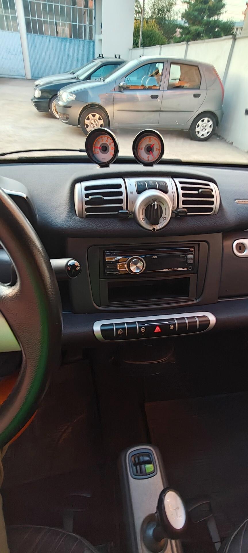 Smart ForTwo 1000 52 kW coupé passion