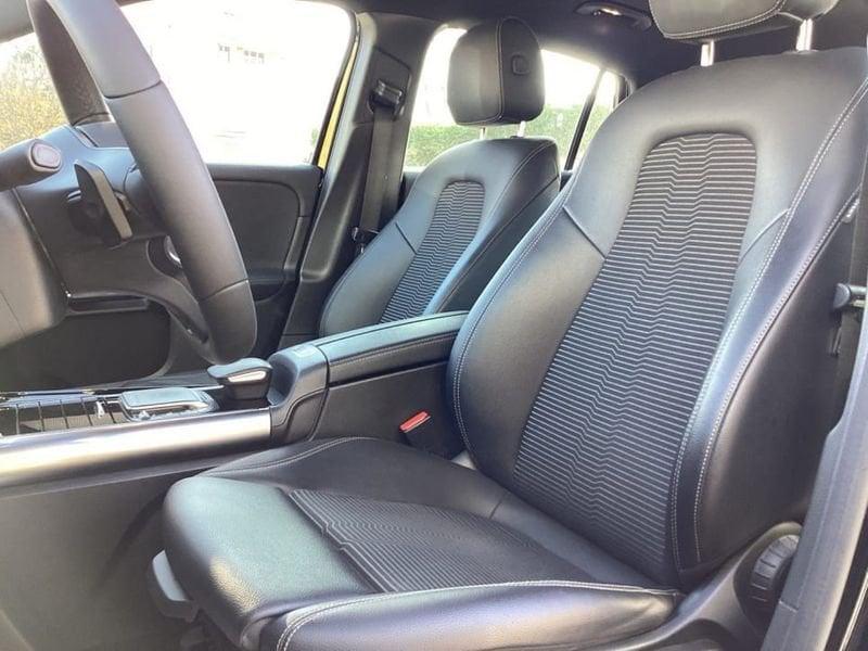 Mercedes-Benz GLA 200 D SPORT PLUS 4MATIC AUTO