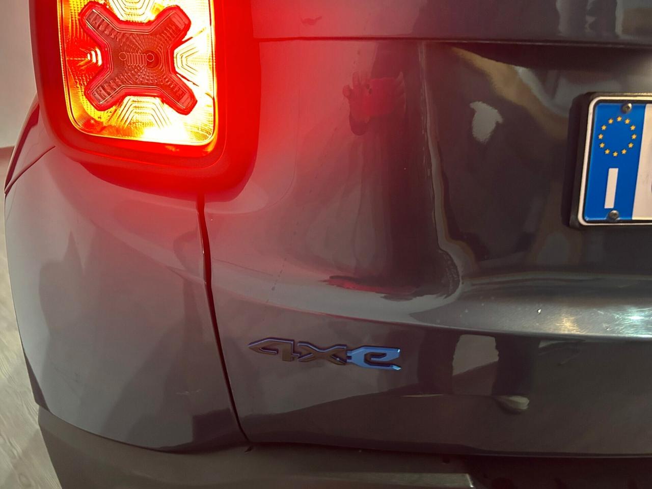 Jeep Renegade 1.3 T4 190CV PHEV 4xe AT6 TRAILHAWK