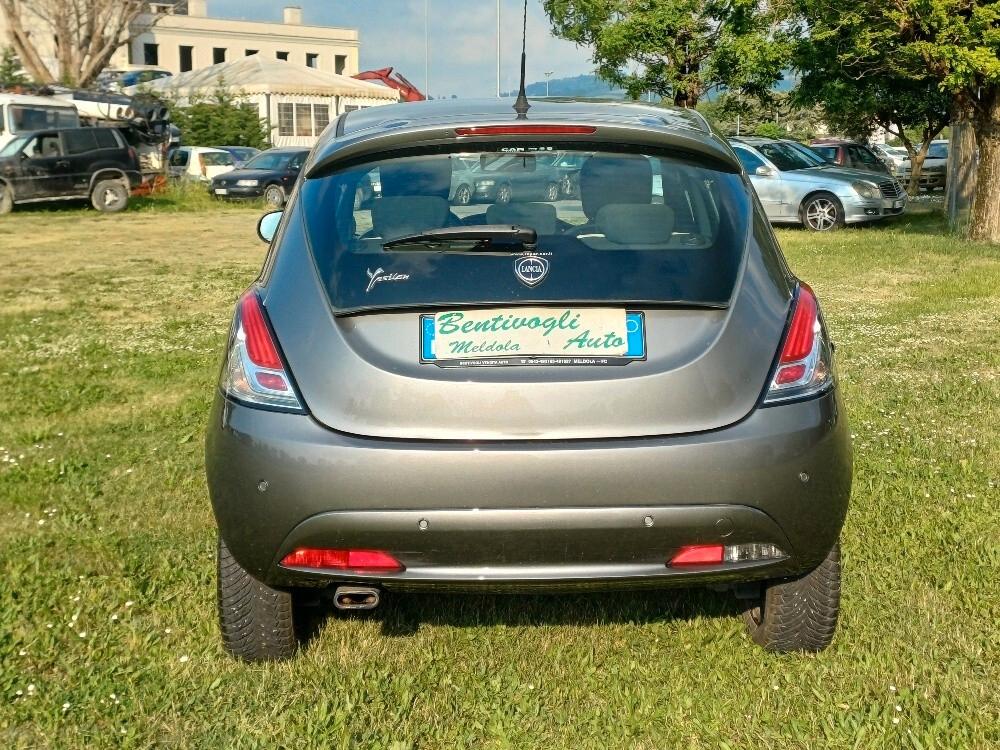 Lancia Ypsilon 1.200 5 Porte Gold