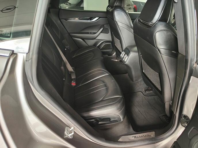 Maserati Levante V6 AWD Gransport 350 cv