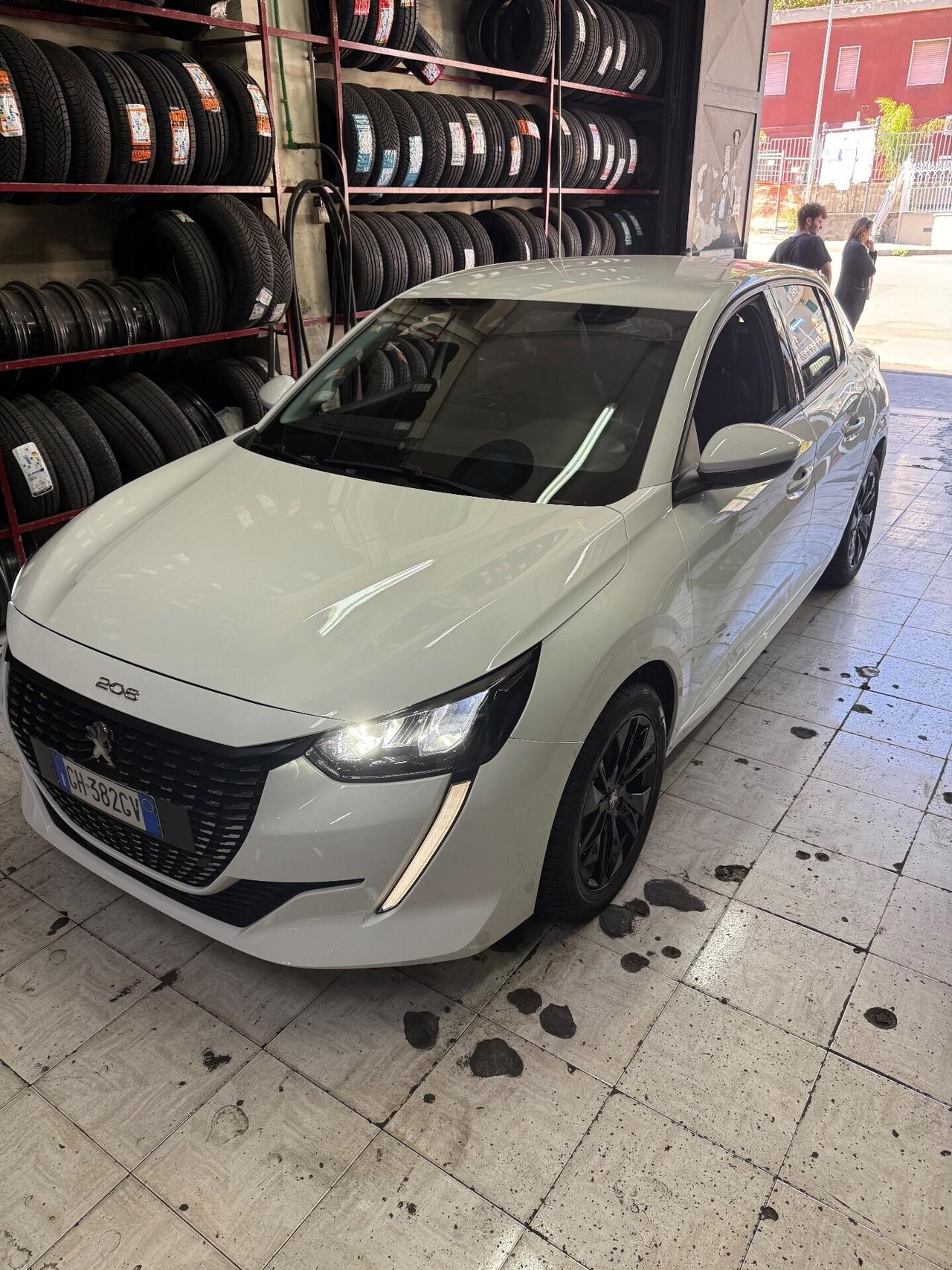 Peugeot 208 PureTech 100 Stop&Start EAT8 5 porte Allure