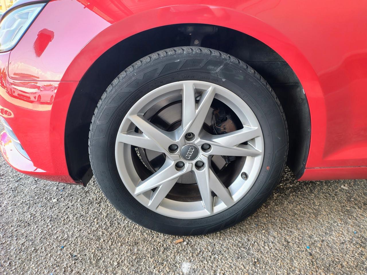 Audi A4 2.0 TDI 150 CV ultra Business Sport
