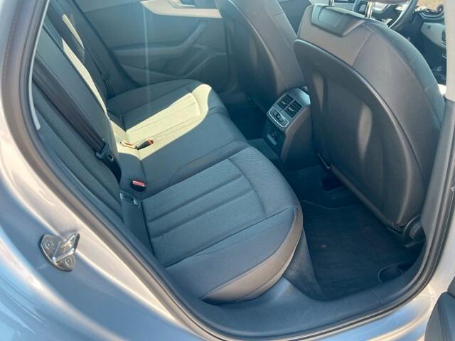 Audi A4 Avant 2.0Tdi mhev Business Advanced 163cv s-tronic