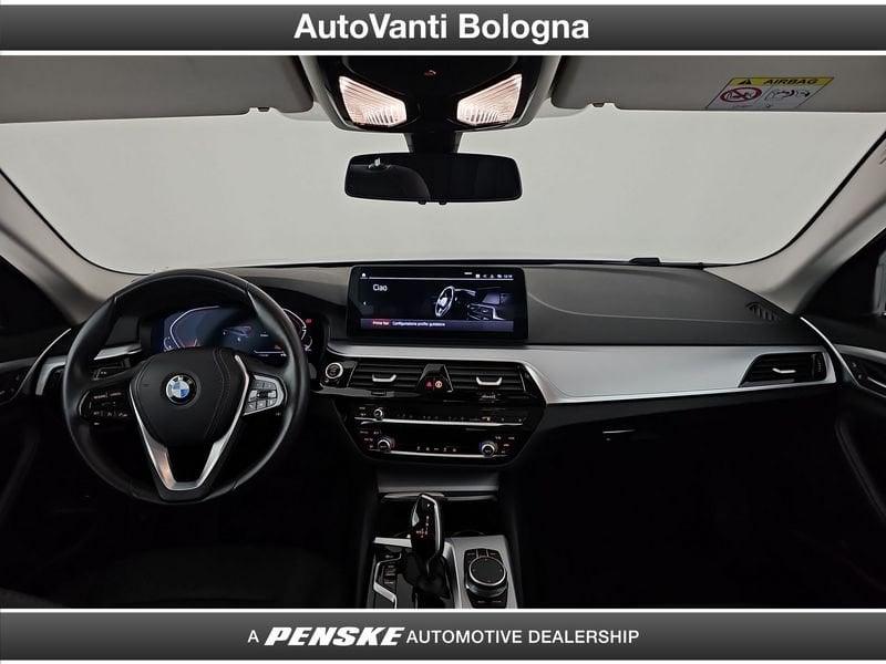 BMW Serie 5 530i 48V xDrive Touring Business