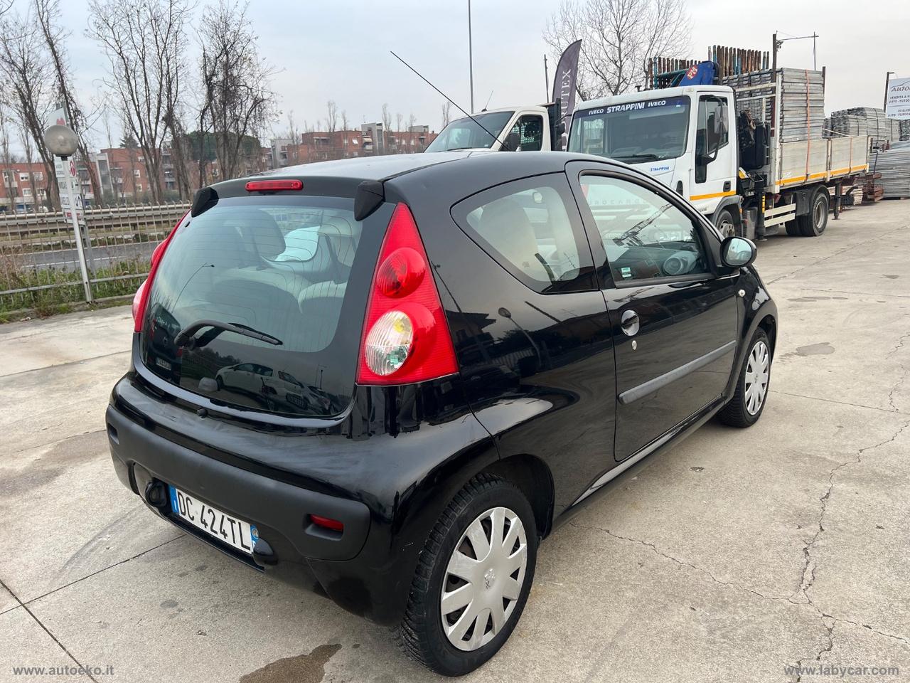 PEUGEOT 107 1.0 68 CV 3p. Sweet Years