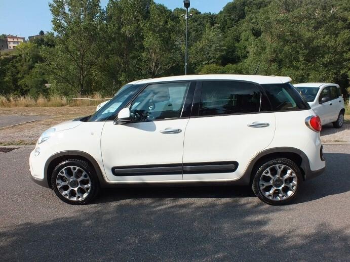 Fiat 500L 1.6mjt 105 CV Trekking*NAVI*PELLE*
