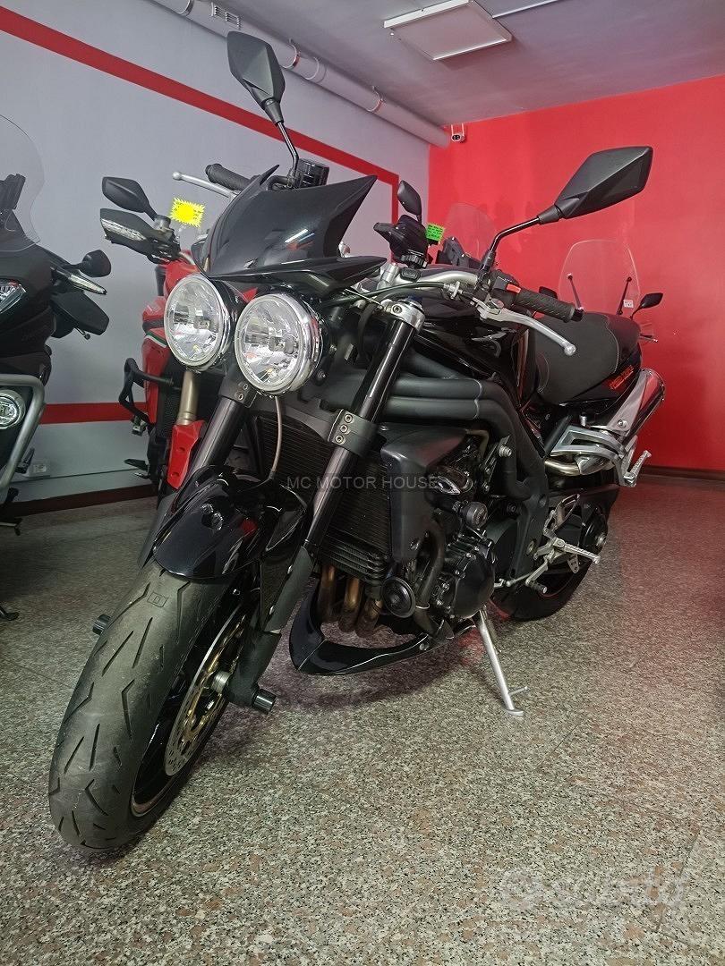 Speed triple 1050 se anniversary+0maggi0 casco+