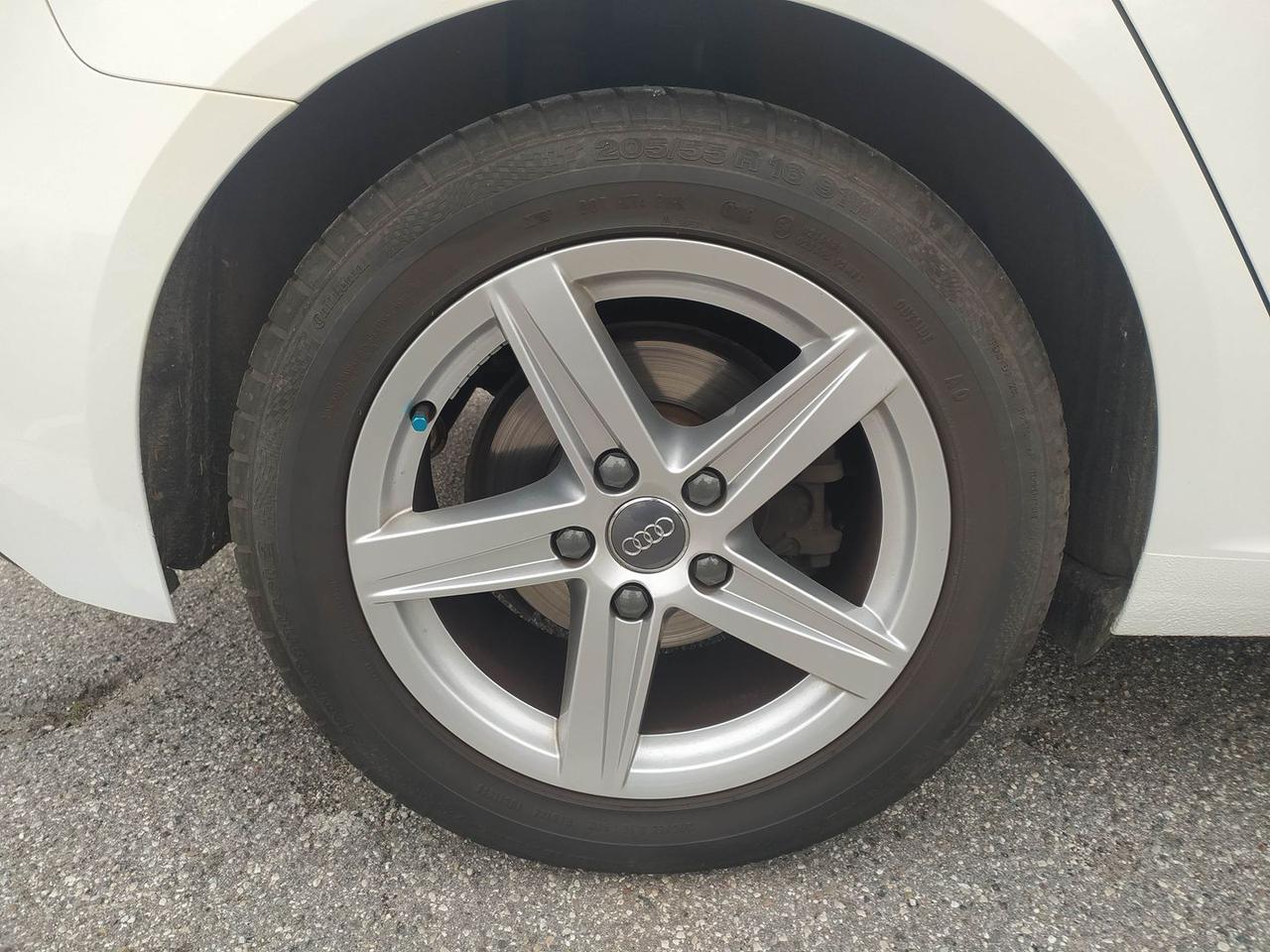 Audi A3 Business Line 2.0 35 TDI #7770