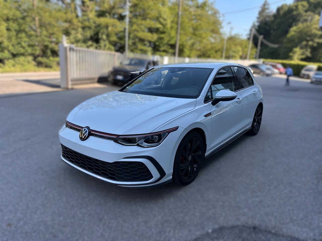 Volkswagen Golf GTI 2.0 TSI DSG