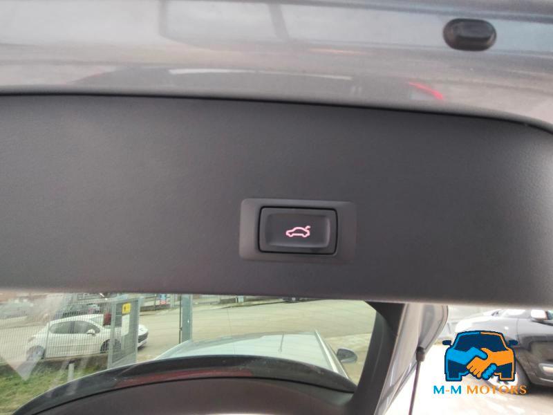 Audi A6 Avant 2.0 tdi ultra 190cv s-tronic