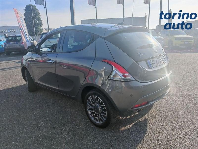 Lancia Ypsilon 1.0 FireFly 70cv S&S Hybrid GOLD