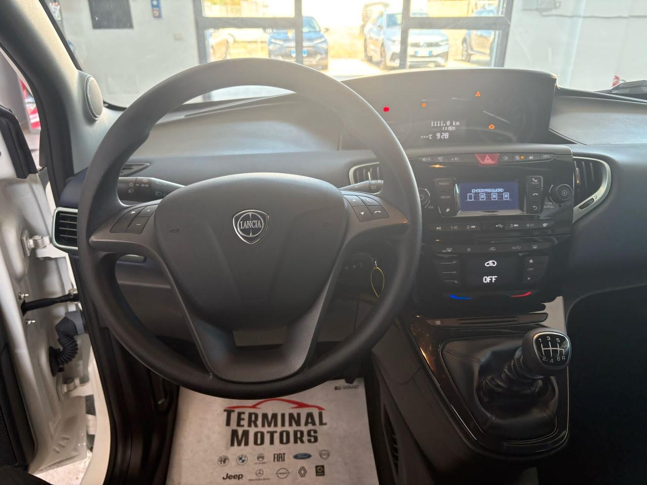 Lancia Ypsilon 1.0 FireFly 5 porte S&S Hybrid Oro