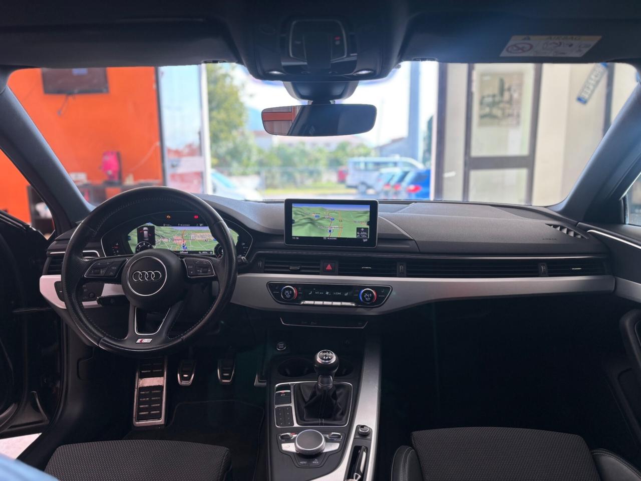 Audi A4 Avant 2.0 TDI 150 CV s-line permute e finanziamenti