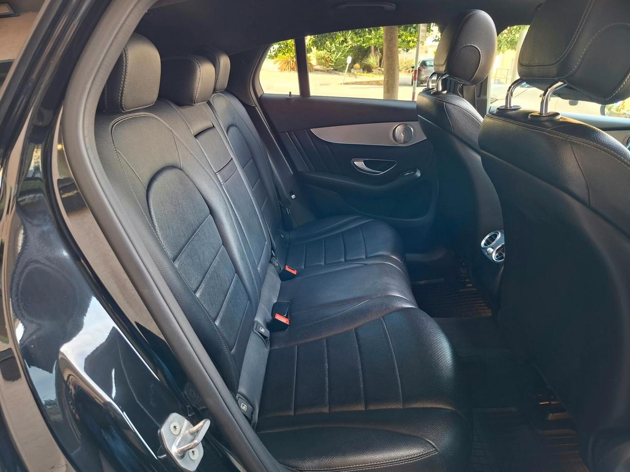 MERCEDES GLC 250d 4Matic 204cv Coupé Premium AMG
