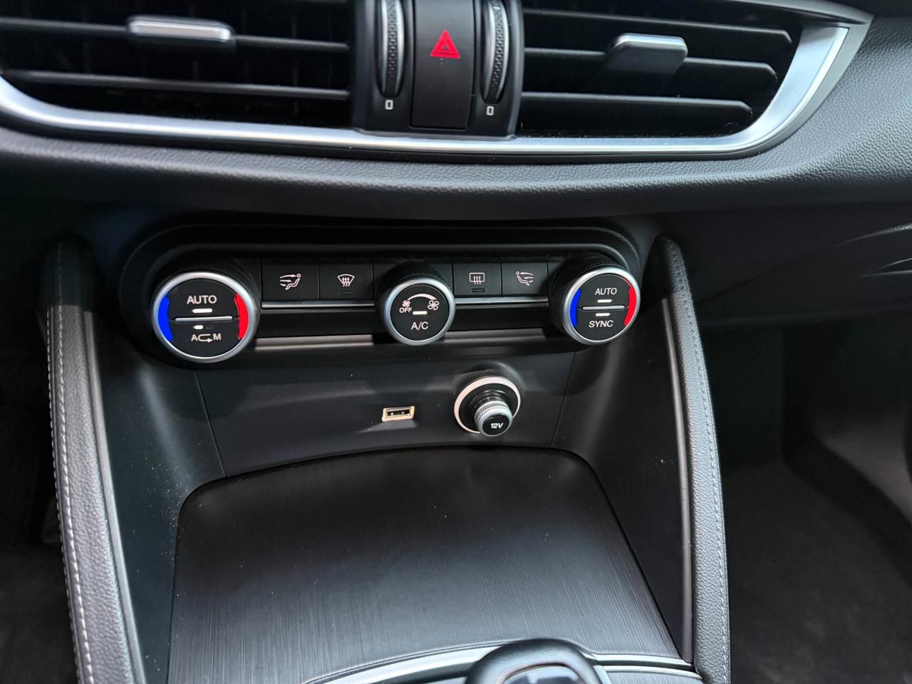 Alfa Romeo Stelvio 2.2 Turbodiesel 210 CV AT8 Q4 Business