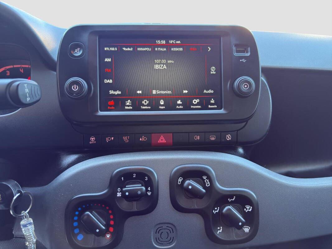 Fiat Panda 1.0 firefly 70cv hybrid City Life 2022