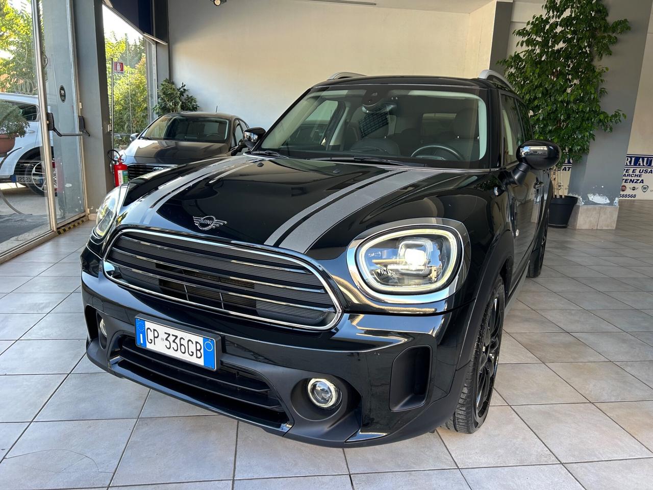 Mini Countryman COOPER D ( 80.000 KM )Pari al Nuovo!