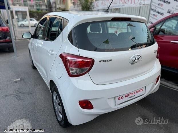 Hyundai i10 Benzina 68CV.Automatica..Permuto.2014