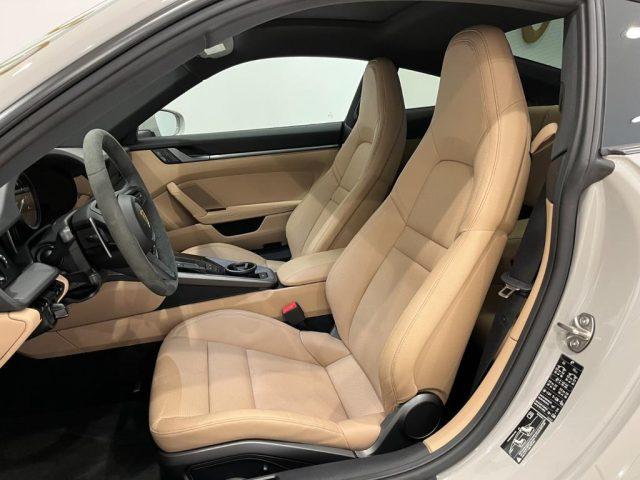 PORSCHE 911 Carrera 992 Coupè