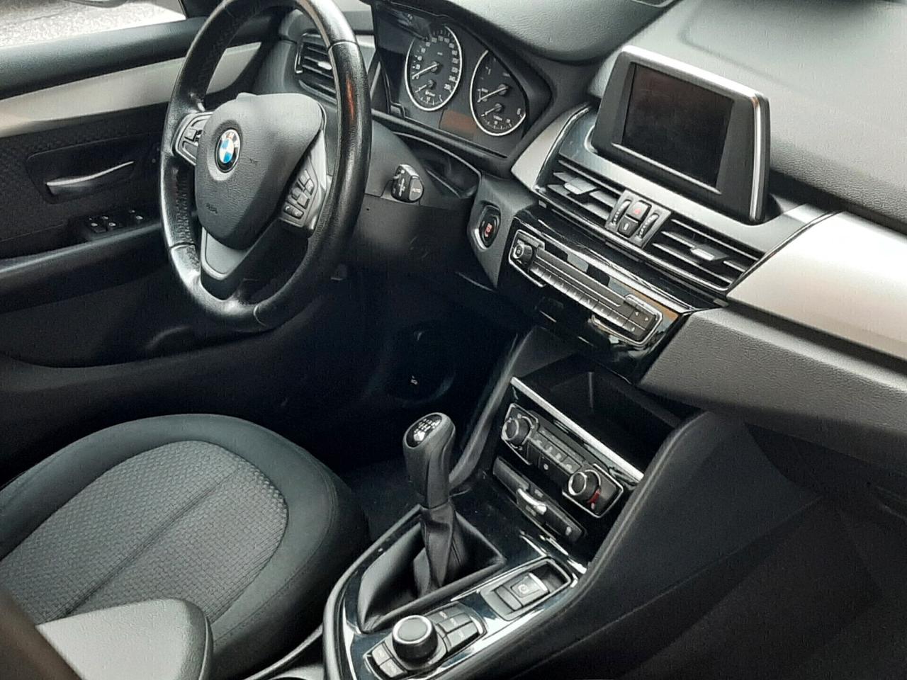 Bmw 216 218d Active Tourer Luxury A SOLI 11.999 EURO