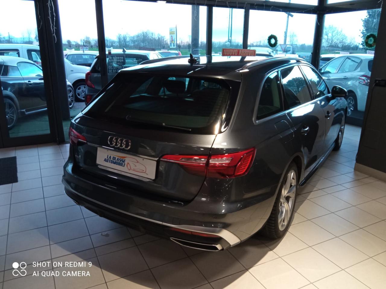 Audi A4 Avant 30 TDI/136 CV S tronic S line edition