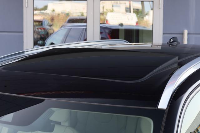 VOLVO XC90 B5 (d) AWD Geartronic Inscription