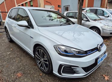 Volkswagen Golf GTE 204cv Full optional DSG