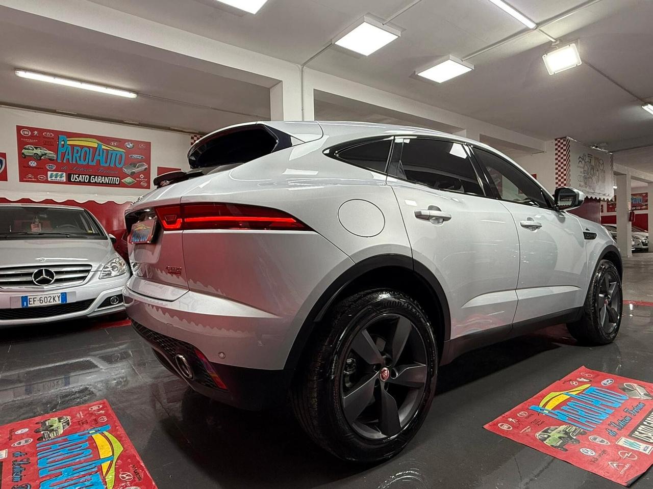 Jaguar E-Pace 2.0D 150cv aut. R-Dynamic - 2019