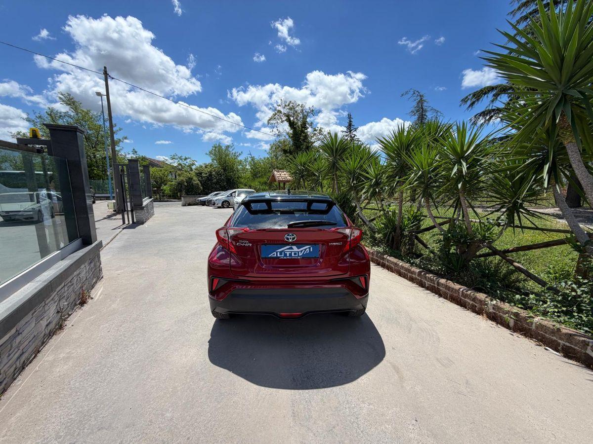 TOYOTA - C-HR - 1.8 Hybrid CVT Lounge