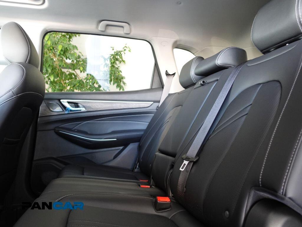 DFSK E5 1.5 PHEV Business 7posti