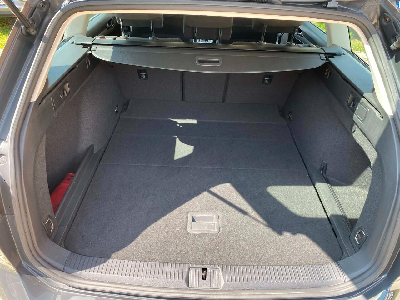 Volkswagen Passat 2.0TDi DSG 150CV SW Executive 