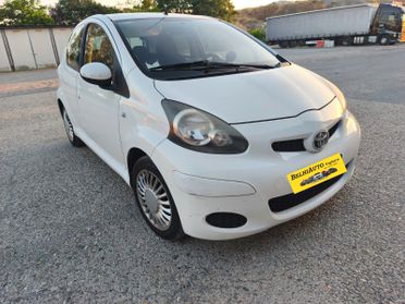 Toyota Aygo 2012----1.0 Benzina Neopatentati