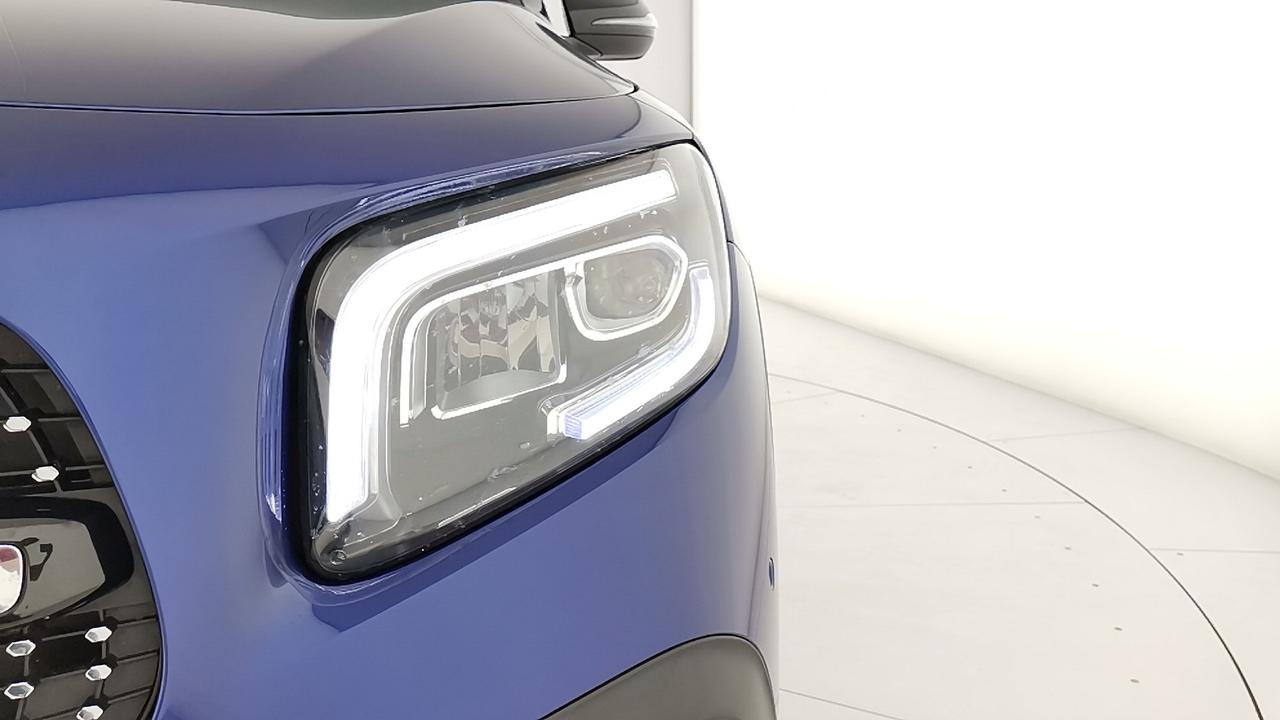 Mercedes-Benz GLB - X247 2019 - GLB 200 d Premium auto