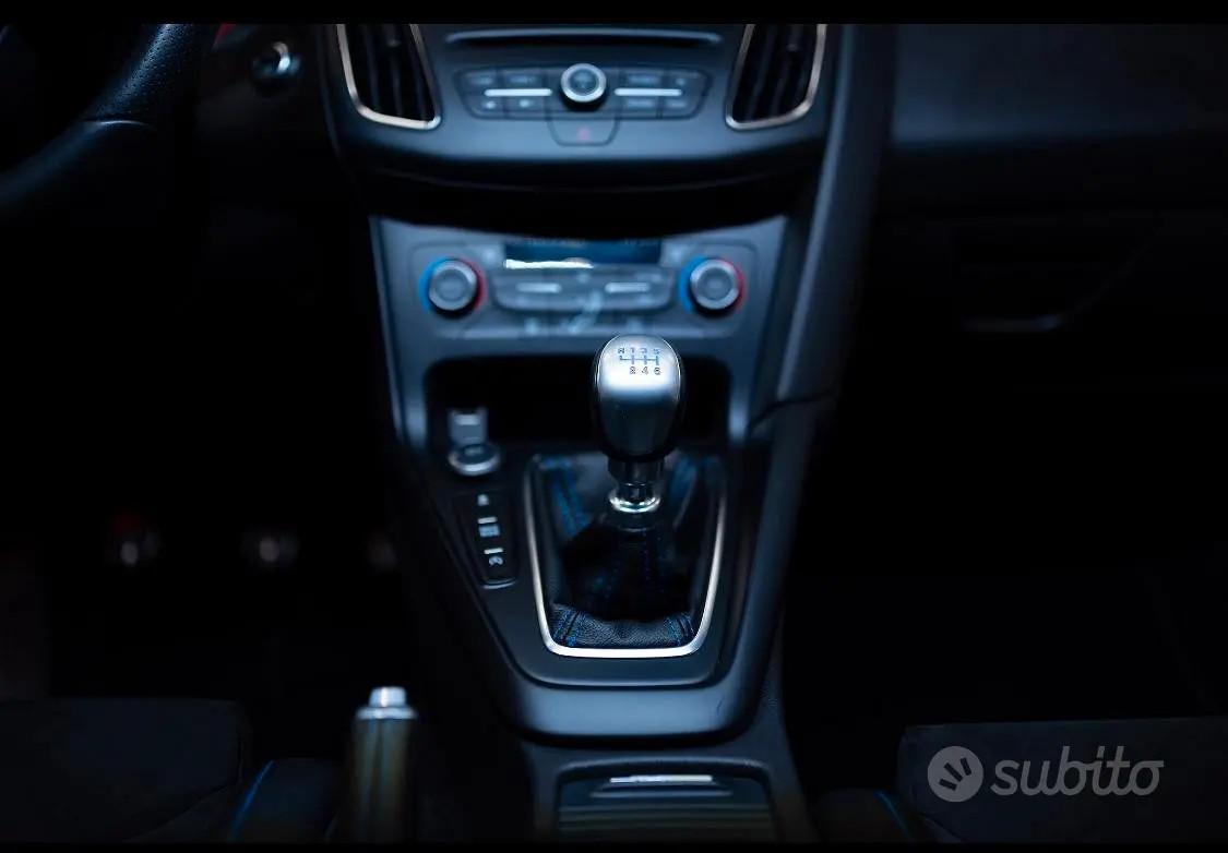 FORD Focus 2.3 350 CV AWD RS REVO2