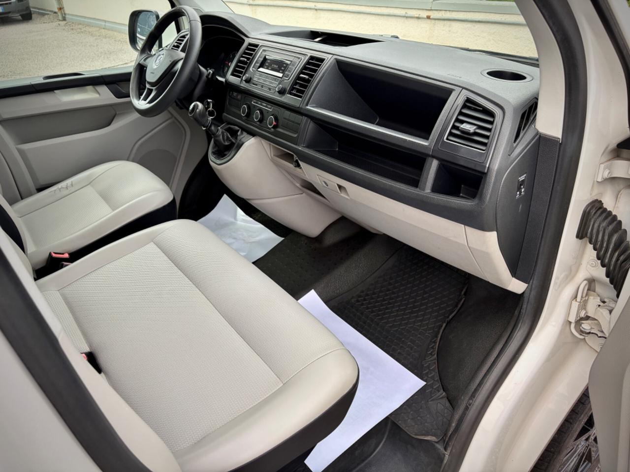 Volkswagen Caravelle 2.0 TDI 102CV PC Trendline
