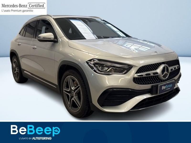 Mercedes-Benz GLA 200 D PREMIUM AUTO