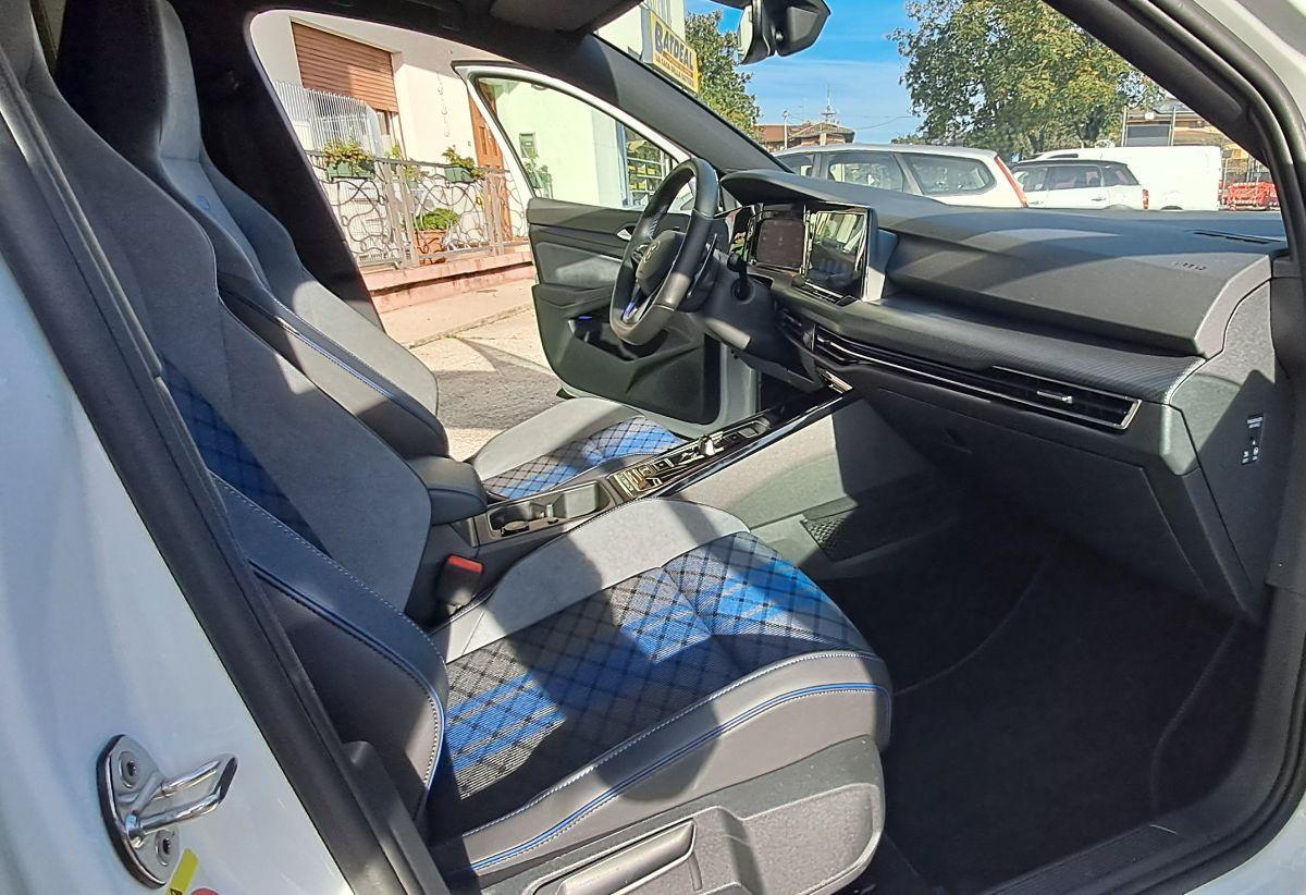 VOLKSWAGEN Golf R 2.0 TSI DSG 4MOTION 5p. BMT