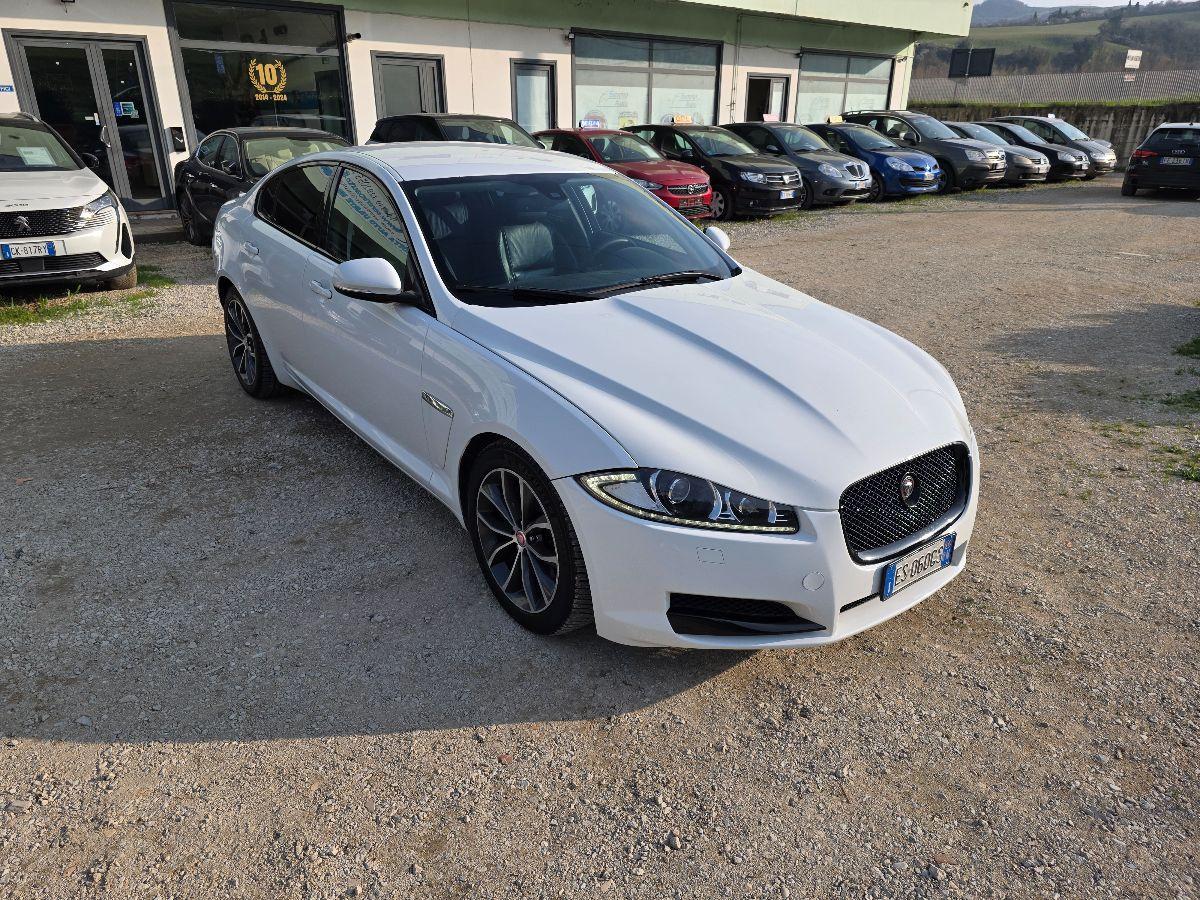 JAGUAR XF 2.2 DIESEL 190CV GARANZIA 12 MESI
