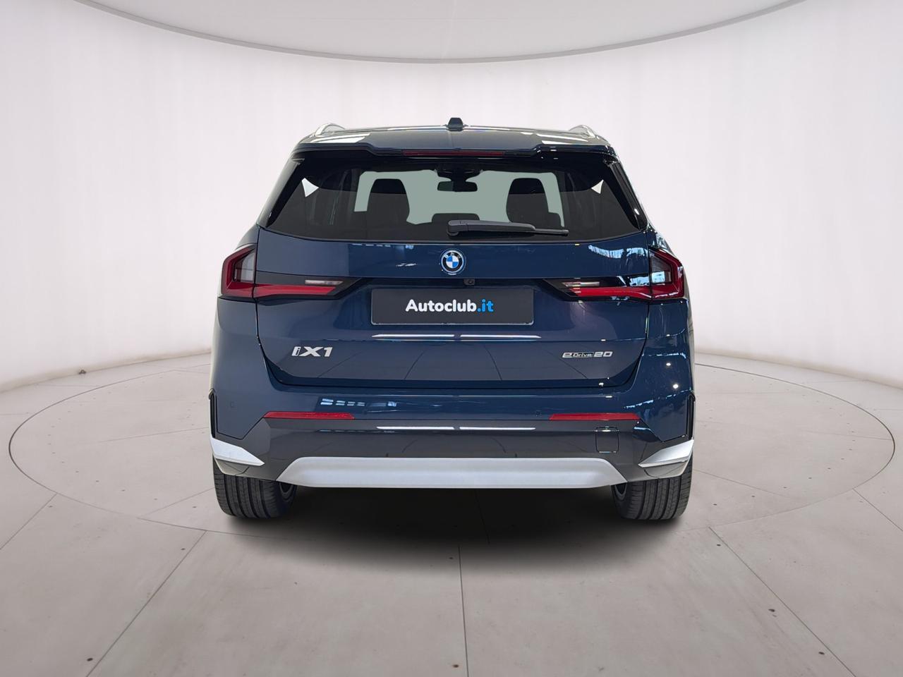 BMW X1 iX1 eDrive20 Pure Edition